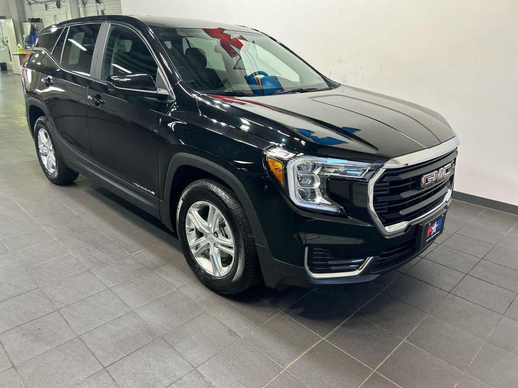 used 2023 GMC Terrain car, priced at $30,566
