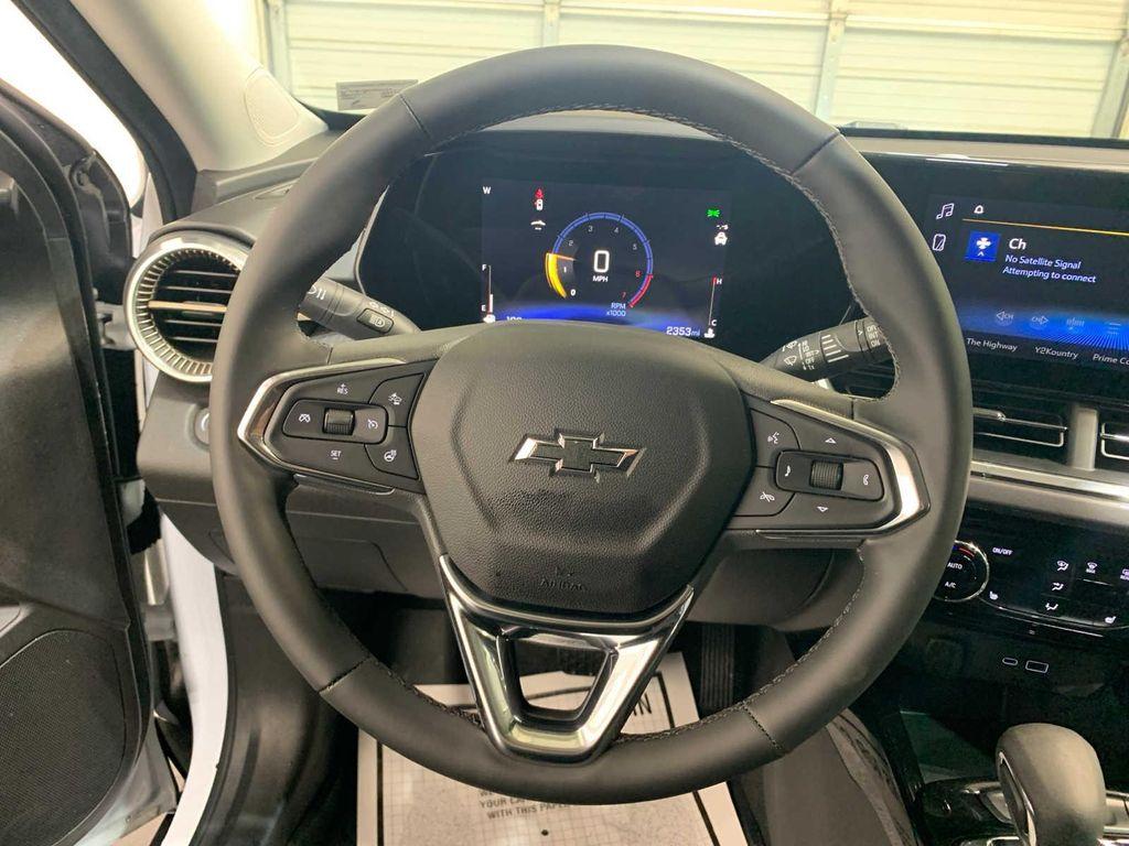 used 2025 Chevrolet Trax car, priced at $26,849