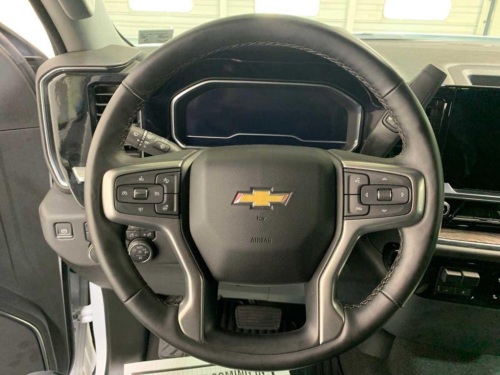 used 2024 Chevrolet Silverado 2500 car, priced at $63,978