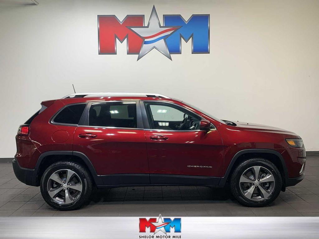 used 2019 Jeep Cherokee car, priced at $20,485