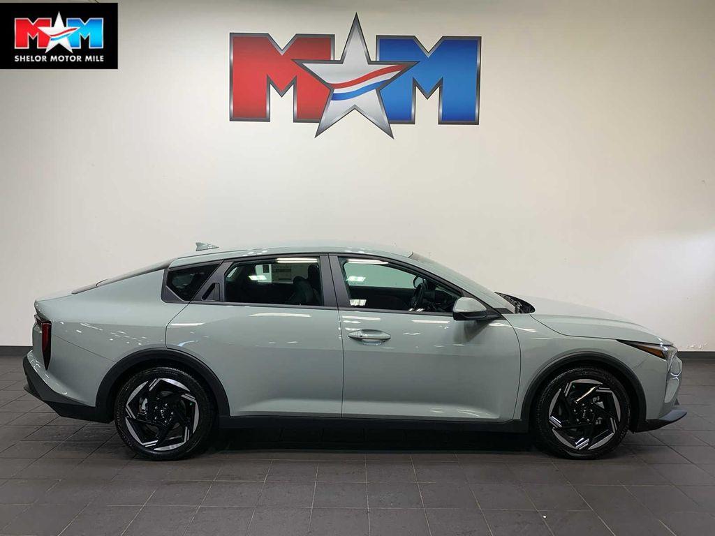 new 2025 Kia K4 car, priced at $24,933