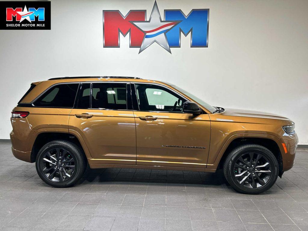 new 2026 Jeep Grand Cherokee car, priced at $53,202