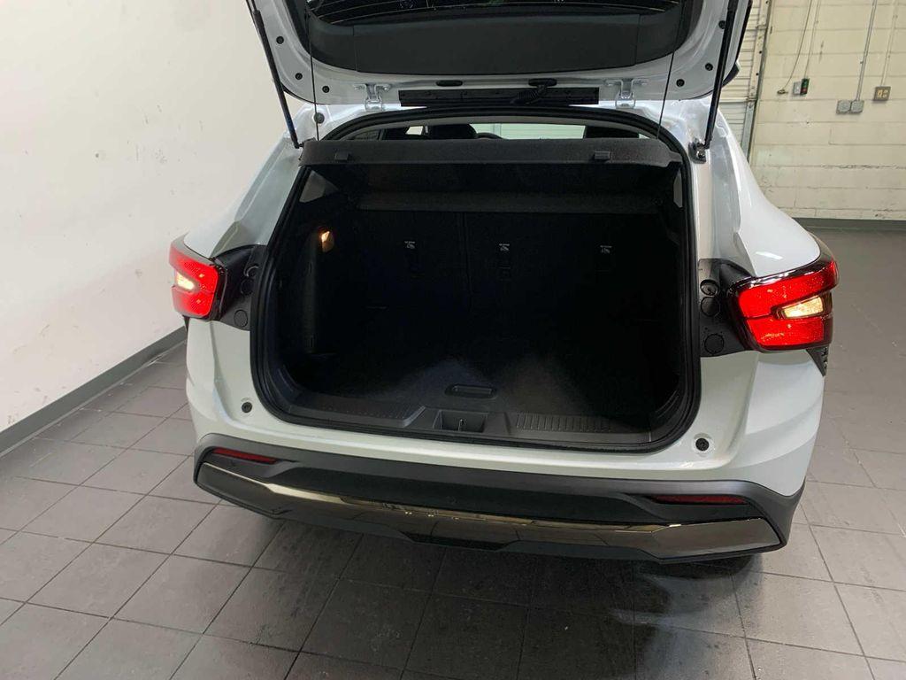 new 2026 Chevrolet Trax car, priced at $27,490