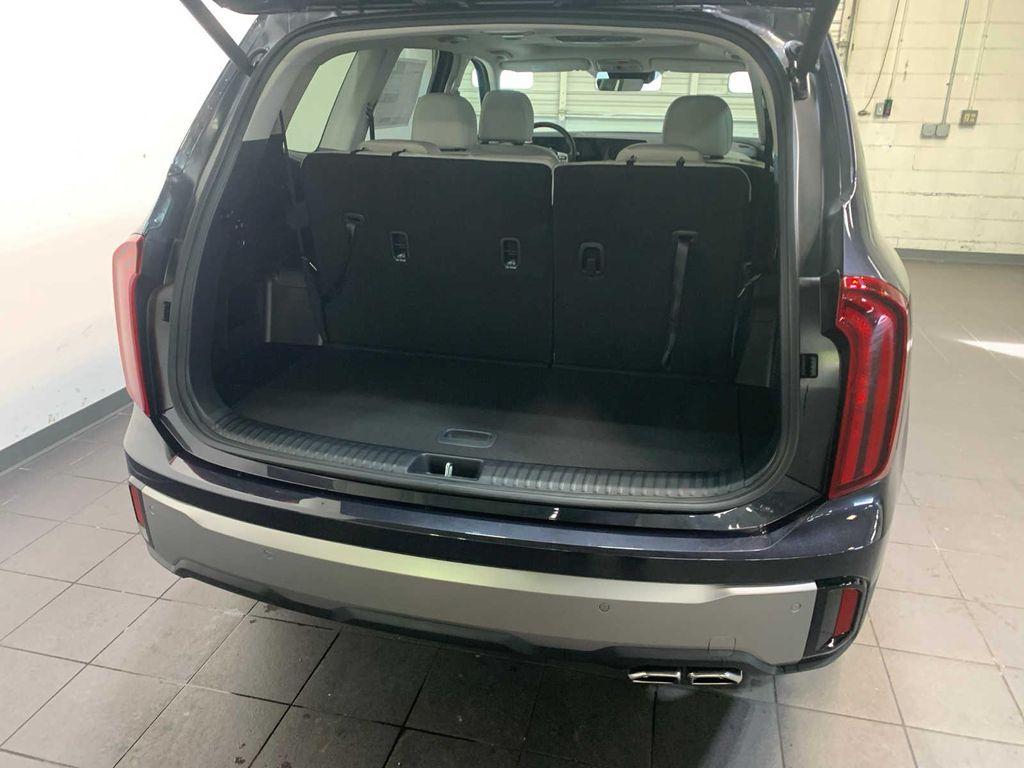 new 2025 Kia Telluride car, priced at $42,171