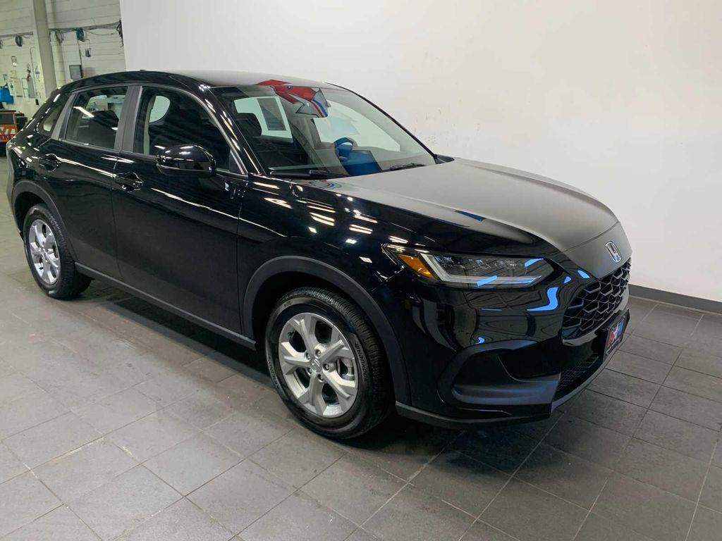 used 2025 Honda HR-V car, priced at $27,989