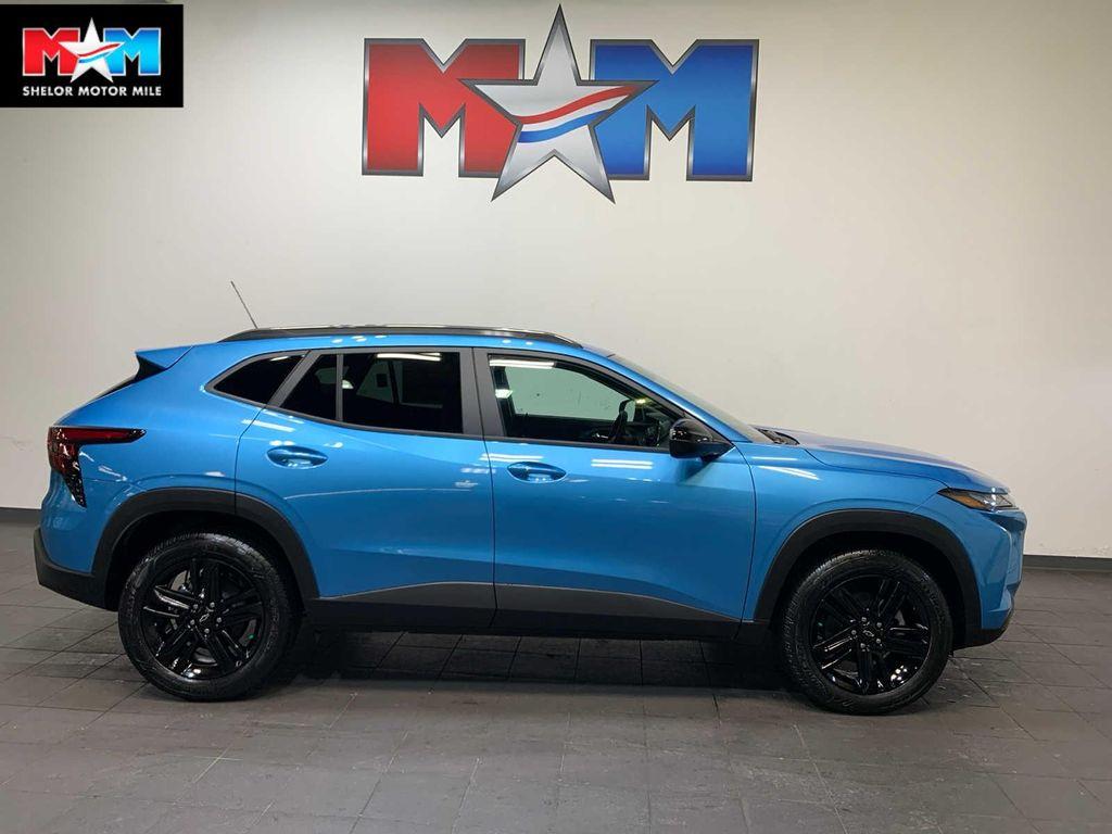 new 2026 Chevrolet Trax car, priced at $27,885