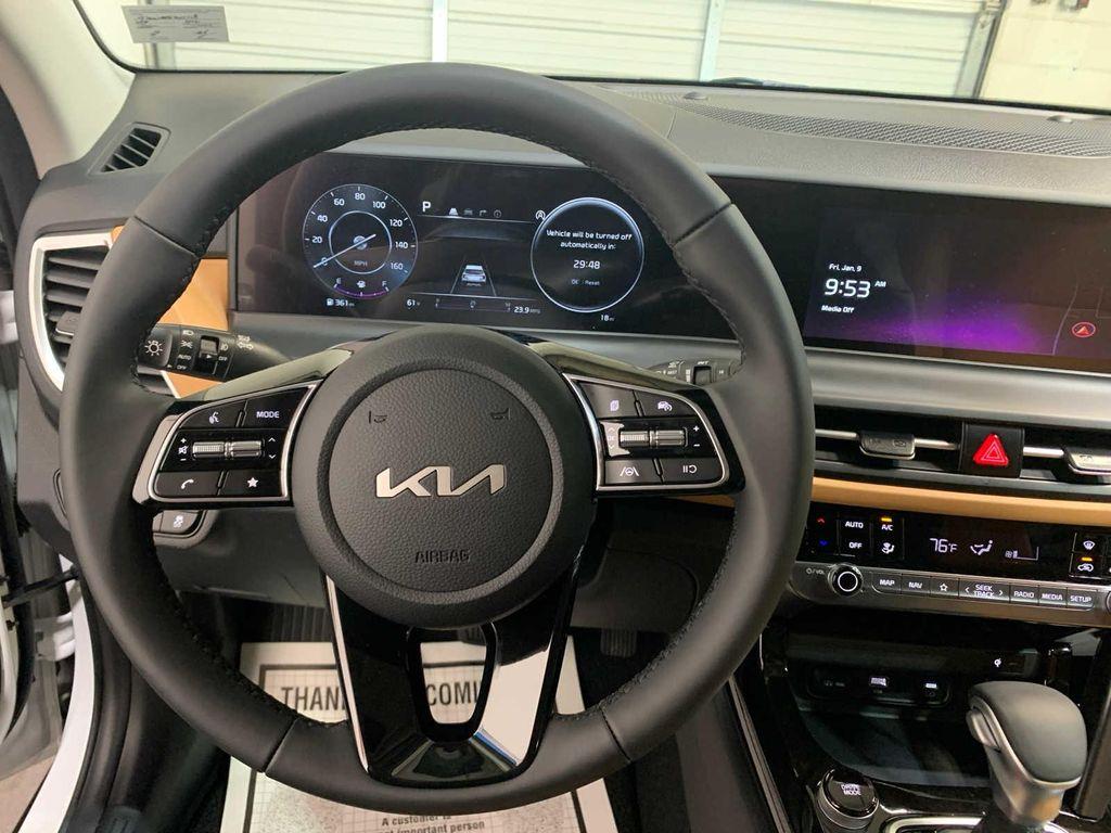 new 2026 Kia Seltos car, priced at $31,805