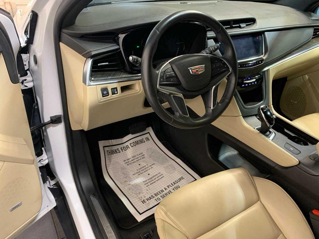 used 2017 Cadillac XT5 car, priced at $19,989