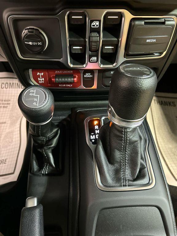new 2026 Jeep Gladiator car, priced at $53,992