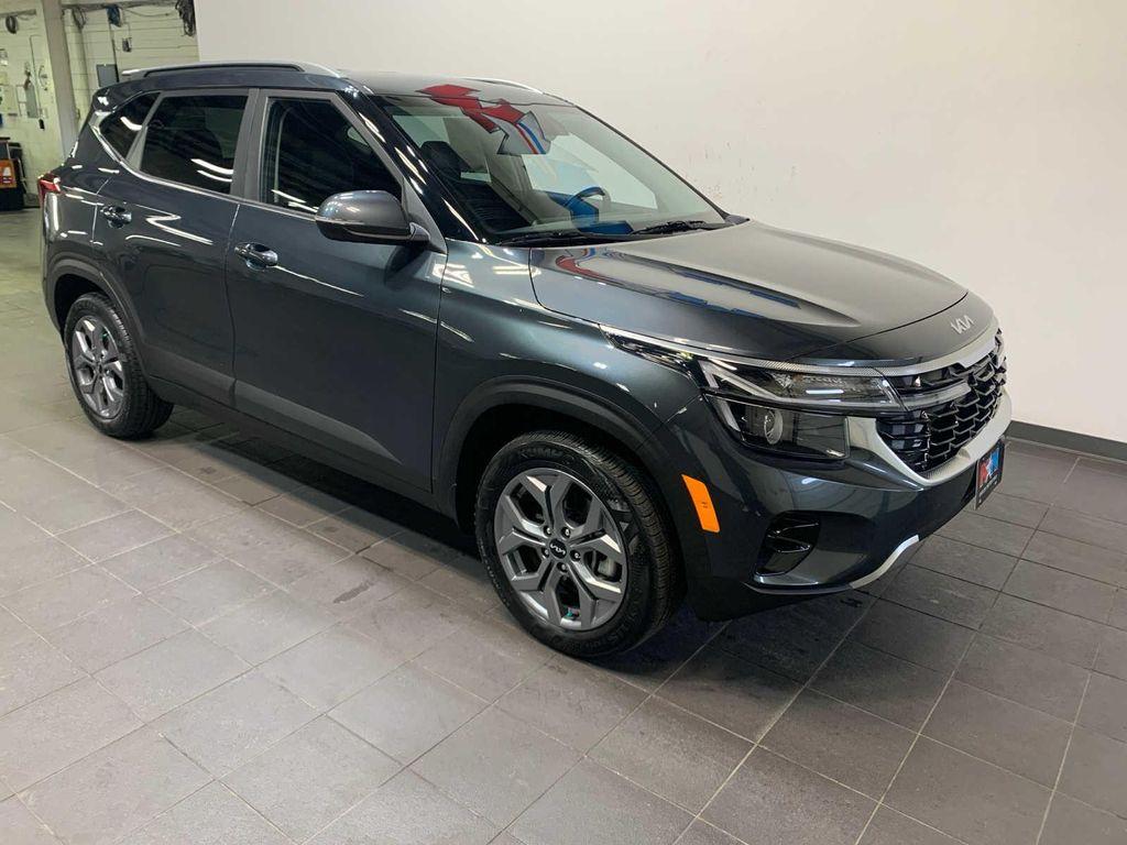 used 2024 Kia Seltos car, priced at $25,489