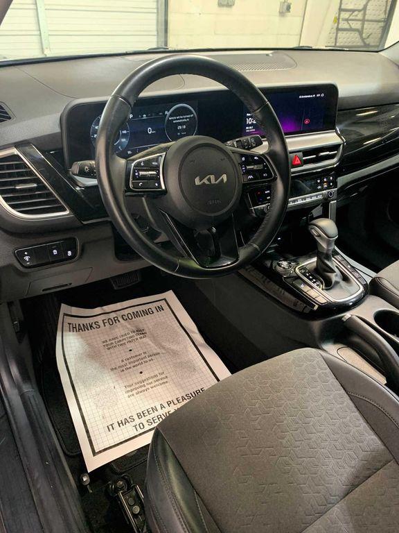 used 2024 Kia Seltos car, priced at $25,489