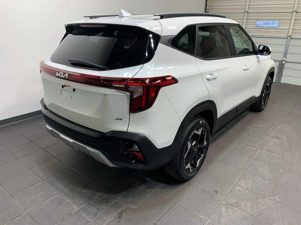 new 2026 Kia Seltos car, priced at $28,172