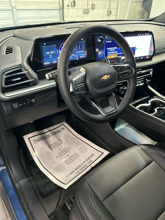 new 2026 Chevrolet Traverse car, priced at $45,298