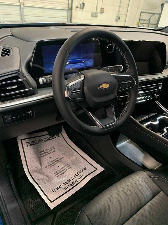 new 2026 Chevrolet Traverse car, priced at $46,445