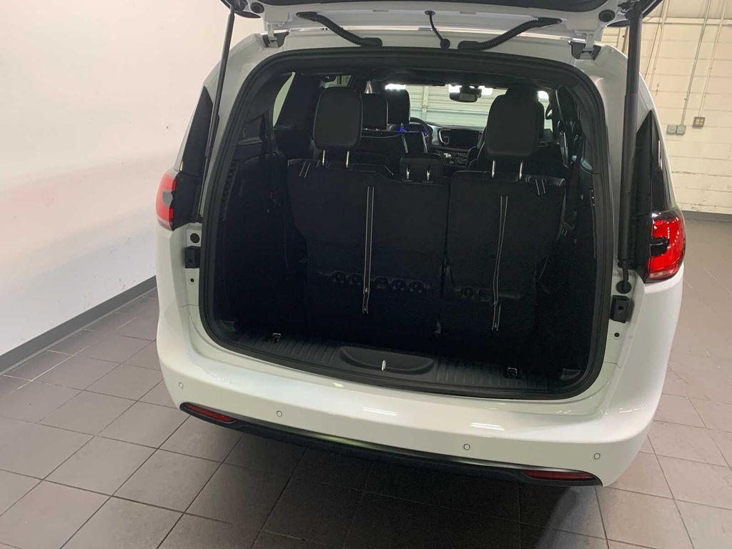 new 2026 Chrysler Pacifica car, priced at $50,045