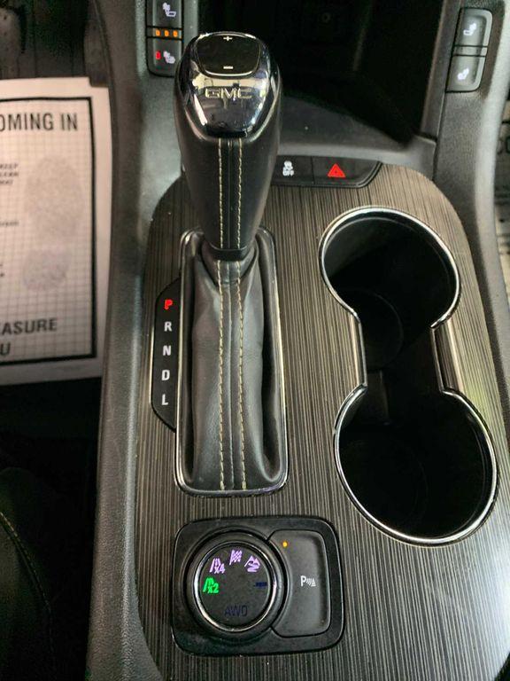 used 2019 GMC Acadia car, priced at $19,989