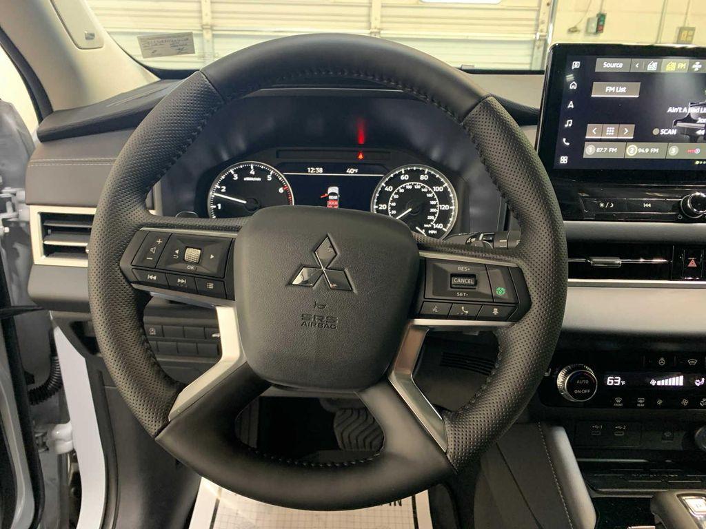 new 2026 Mitsubishi Outlander car, priced at $39,375