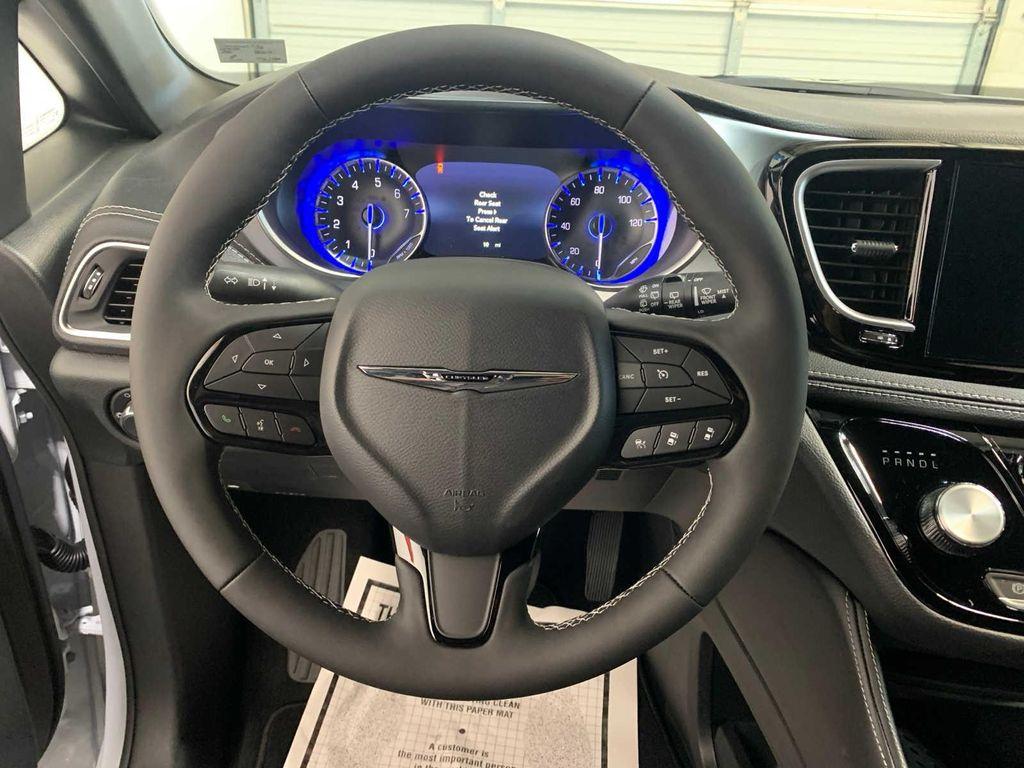 new 2026 Chrysler Pacifica car, priced at $52,495