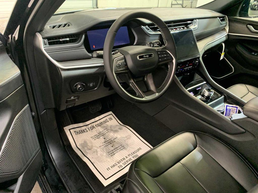 new 2025 Jeep Grand Cherokee L car, priced at $51,495