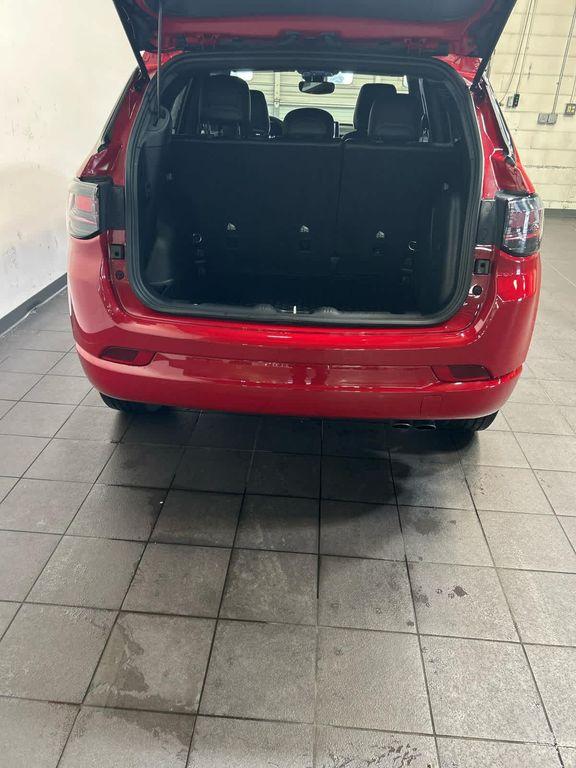 used 2022 Jeep Compass car, priced at $31,686