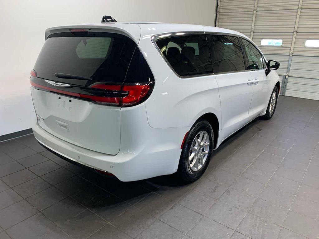 used 2024 Chrysler Pacifica car, priced at $34,795