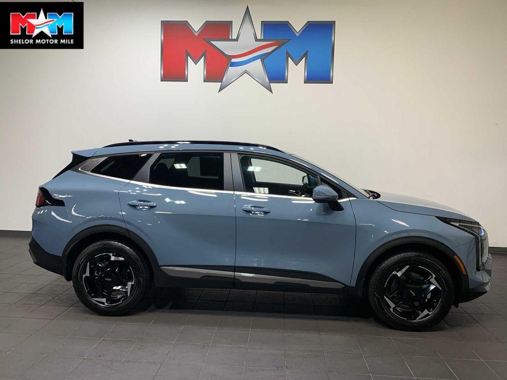 new 2026 Kia Sportage Hybrid car, priced at $36,043