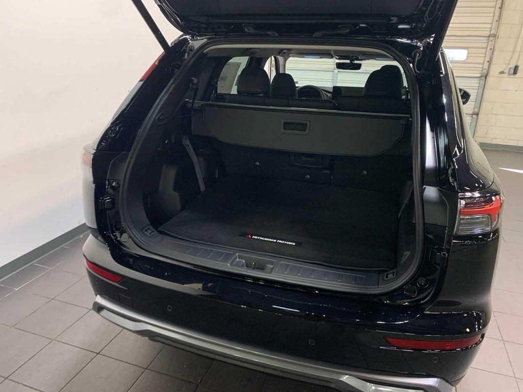 new 2026 Mitsubishi Outlander car, priced at $38,750