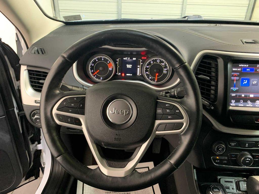 used 2018 Jeep Cherokee car, priced at $14,989