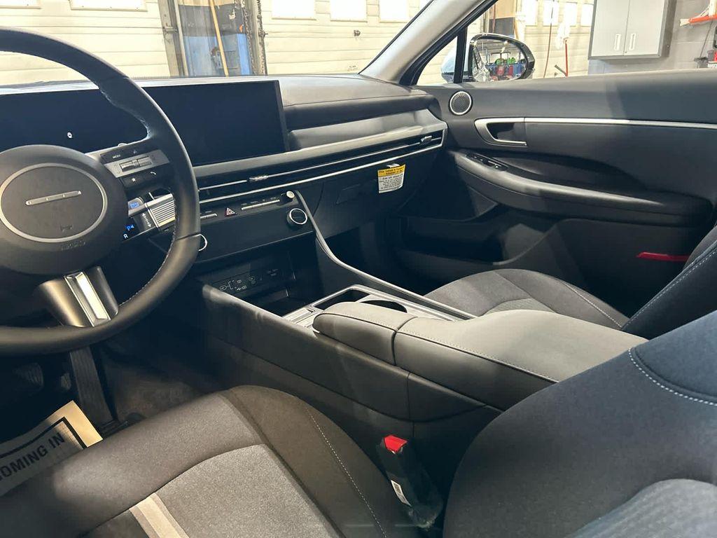 new 2026 Hyundai Sonata Hybrid car, priced at $33,287