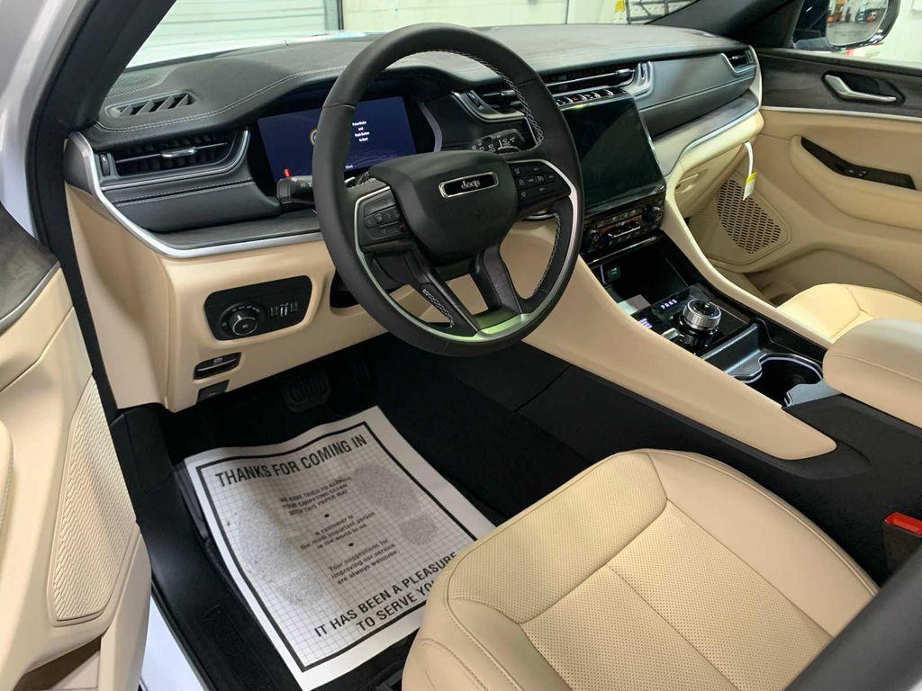 new 2025 Jeep Grand Cherokee L car, priced at $51,940