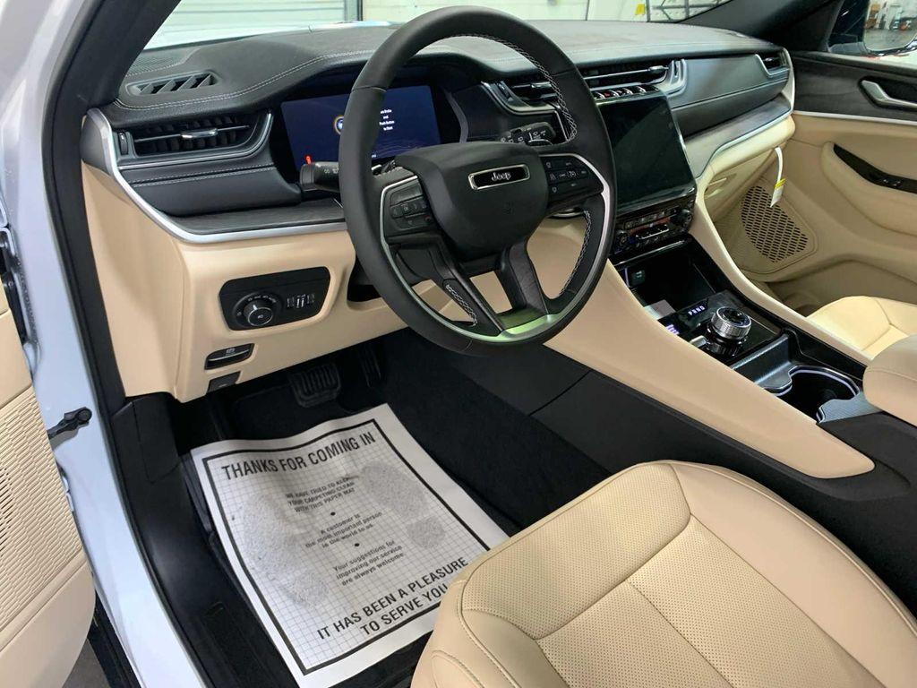 new 2025 Jeep Grand Cherokee L car, priced at $51,940