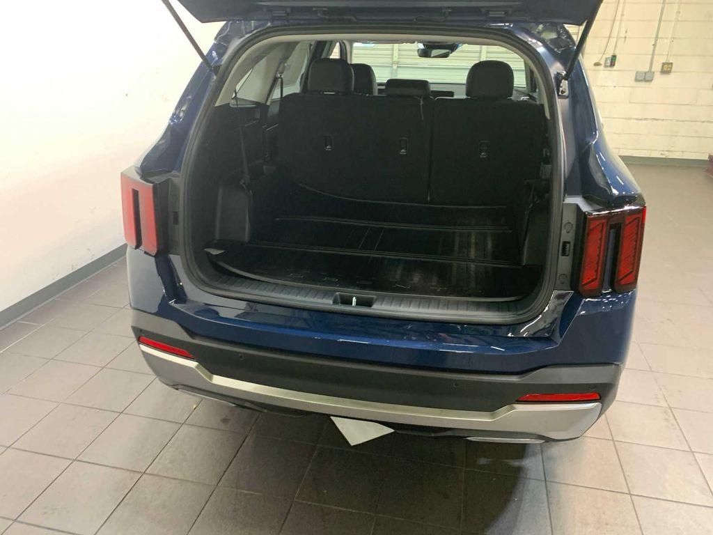 new 2026 Kia Sorento car, priced at $38,397