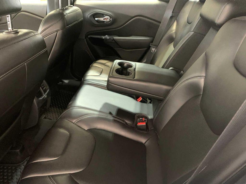 used 2020 Jeep Cherokee car, priced at $19,489