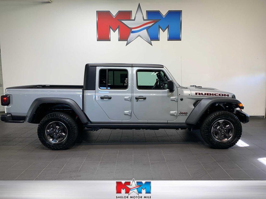 used 2022 Jeep Gladiator car, priced at $37,155