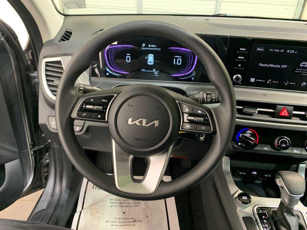 new 2026 Kia Seltos car, priced at $25,966