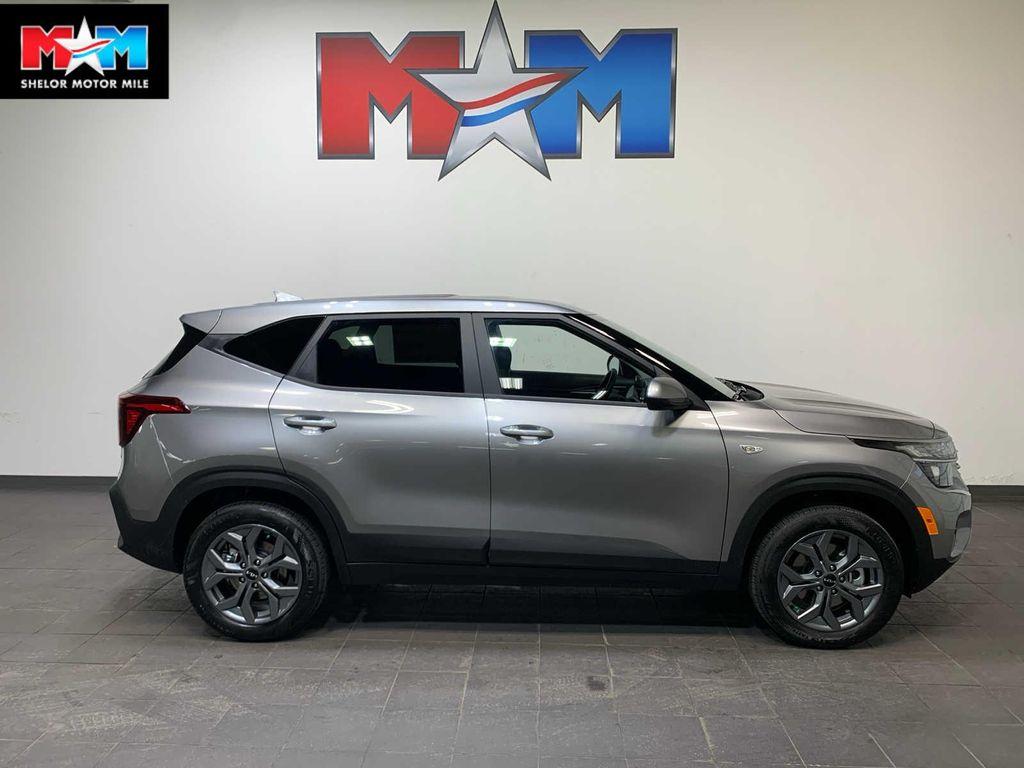 new 2026 Kia Seltos car, priced at $25,966