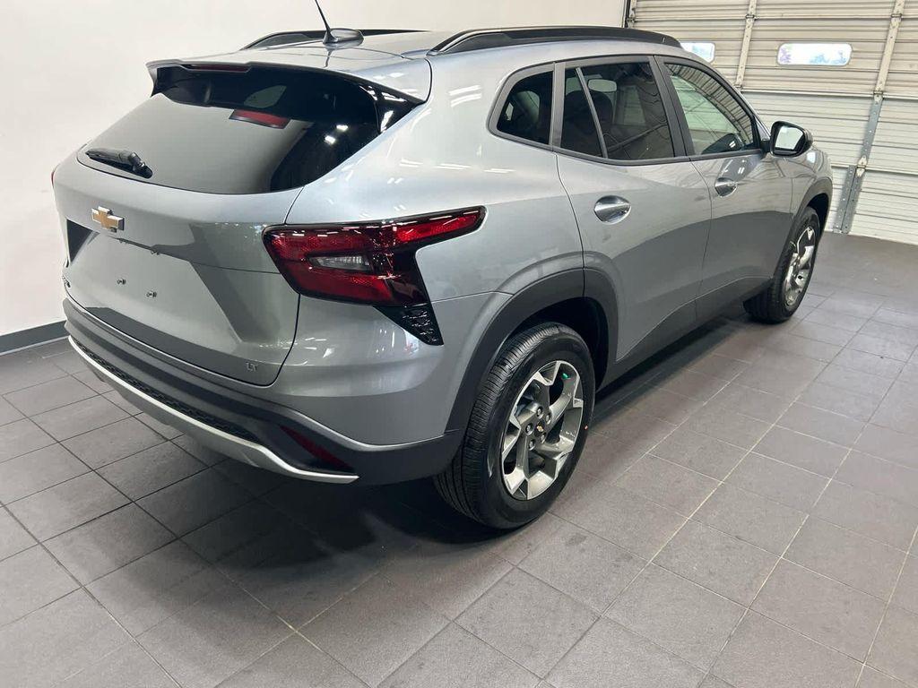 new 2026 Chevrolet Trax car, priced at $25,090