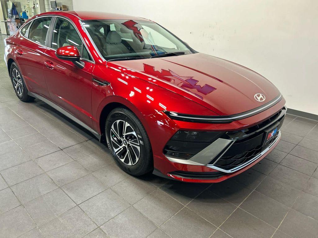 new 2026 Hyundai Sonata Hybrid car, priced at $30,598