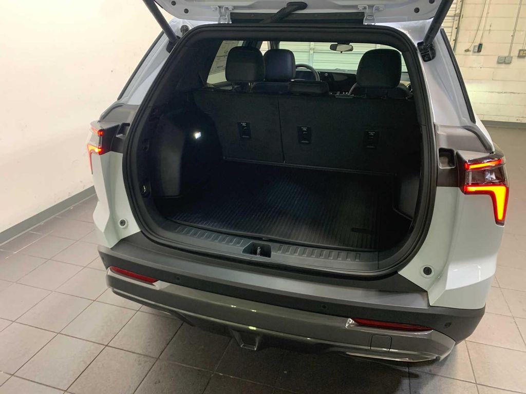 new 2026 Chevrolet Equinox car, priced at $36,150