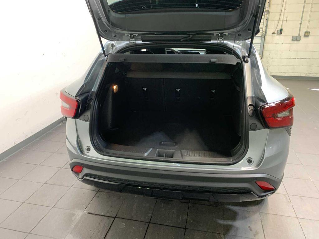 new 2026 Chevrolet Trax car, priced at $28,385