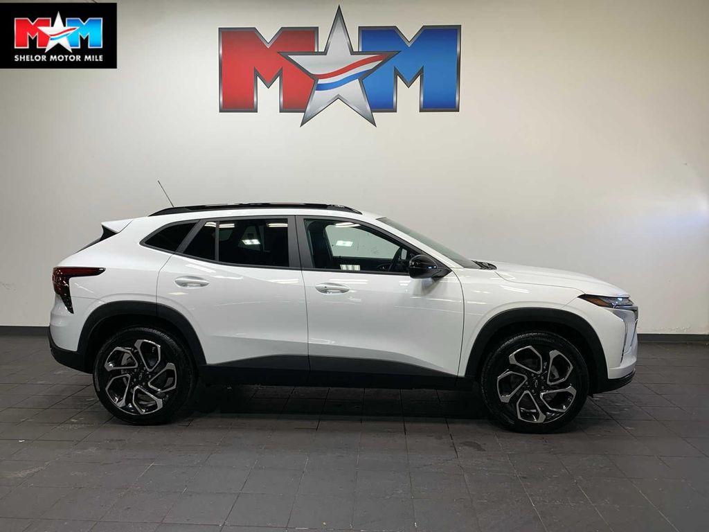 new 2026 Chevrolet Trax car, priced at $28,385