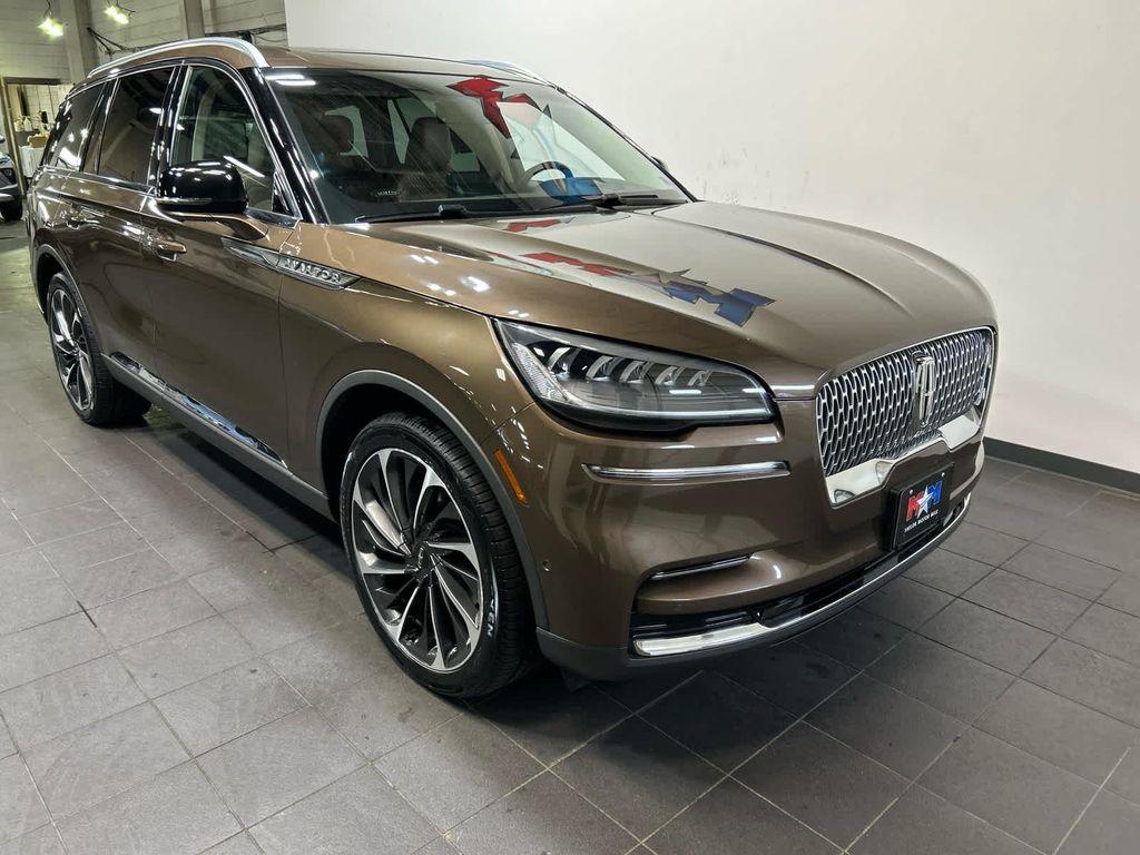 used 2022 Lincoln Aviator car, priced at $39,686