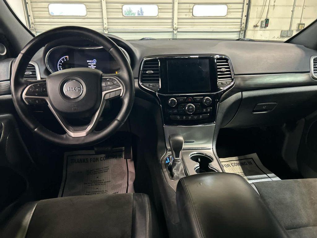 used 2020 Jeep Grand Cherokee car, priced at $22,186