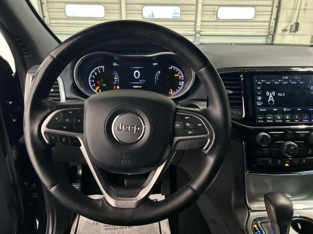 used 2020 Jeep Grand Cherokee car, priced at $22,186