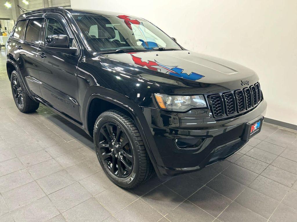 used 2020 Jeep Grand Cherokee car, priced at $22,186