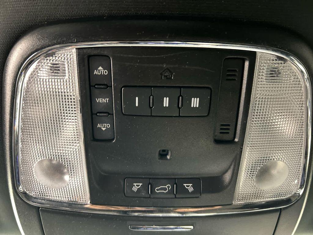 used 2020 Jeep Grand Cherokee car, priced at $22,186