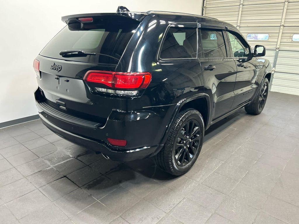 used 2020 Jeep Grand Cherokee car, priced at $22,186