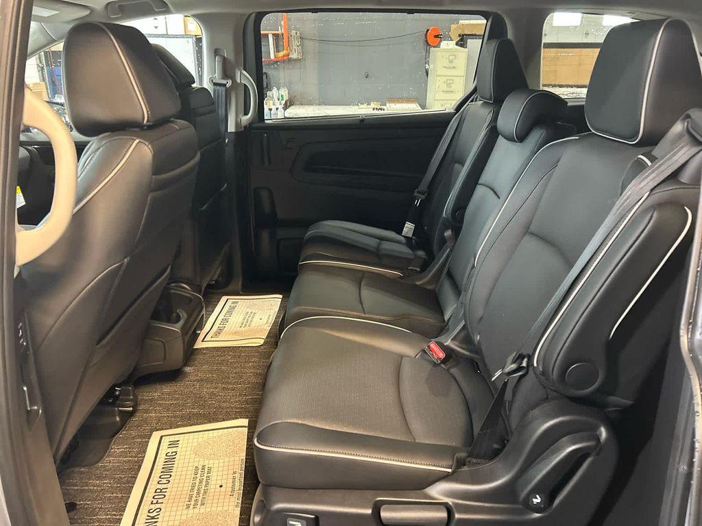 new 2026 Honda Odyssey car, priced at $53,190