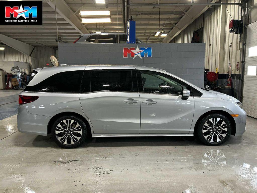 new 2026 Honda Odyssey car, priced at $53,190