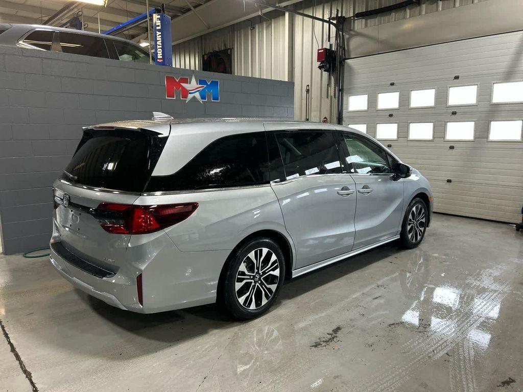 new 2026 Honda Odyssey car, priced at $53,190